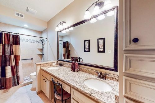 2810 Frst Gdn Dr, Humble TX 77345-1407 exterior