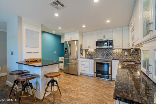 1307 El Alba Way, Chandler AZ  85224-2305 exterior