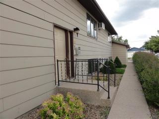313 11th St, Bismarck ND  58504-5621 exterior