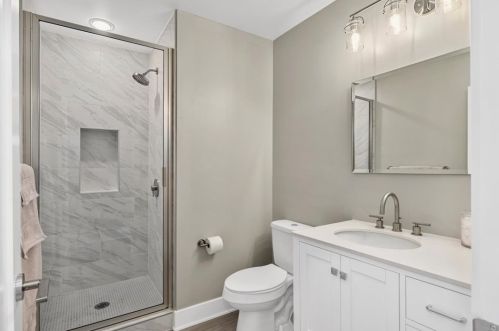 4916 Hatfield St, Pittsburgh PA 15201-2727 exterior