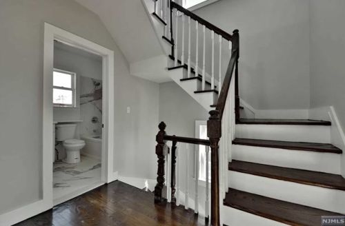 3 Prospect Ter, East Rutherford NJ  07073-1407 exterior