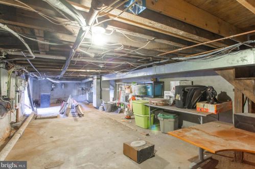 368 Daly St, Philadelphia PA 19148-3329 exterior