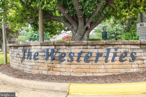 1758 Westwind Way, Mc Lean VA 22102-1612 exterior