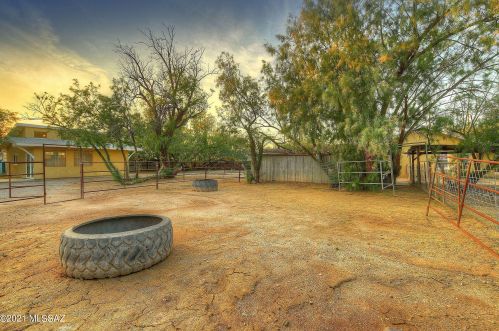 3349 Flanwill Blvd, Tucson AZ  85716-1398 exterior