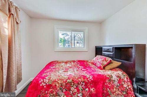 6401 Edsall Rd, Alexandria VA  22312-6411 exterior