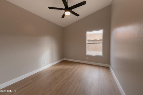 1672 Butler Dr, Chandler AZ 85226-3585 exterior