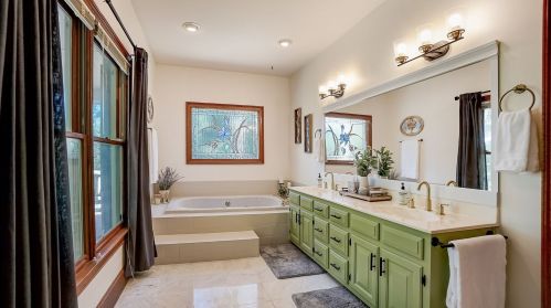 3810 Belle Glade Trl, Lithonia GA  30039-6700 exterior