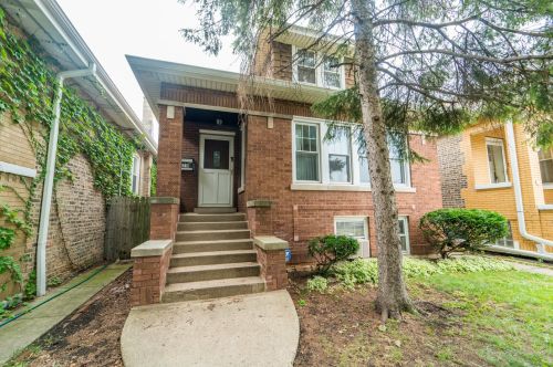 5219 Nelson St, Chicago, IL 60641-4902