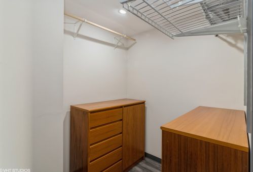 525 Halsted St, Chicago IL 60642-6599 exterior