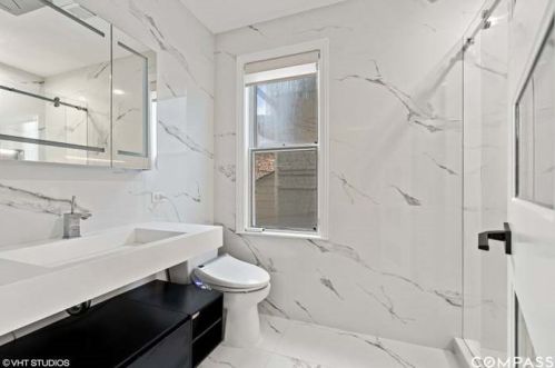 629 Belden Ave, Chicago IL  60614-3305 exterior