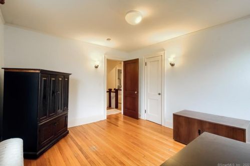 108 Main St, Hartford CT 06103-0012 exterior