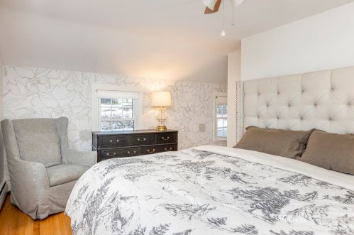 108 Capisic St, Portland ME  04102-2247 exterior