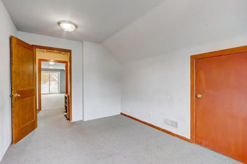 3030 15 Pl, Milwaukee WI 53215-3721 exterior