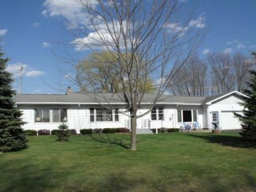 9220 Kelly Lake Rd, Suring, WI 54174-9698