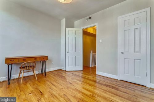 1345 28th St, Washington DC  20007-3101 exterior