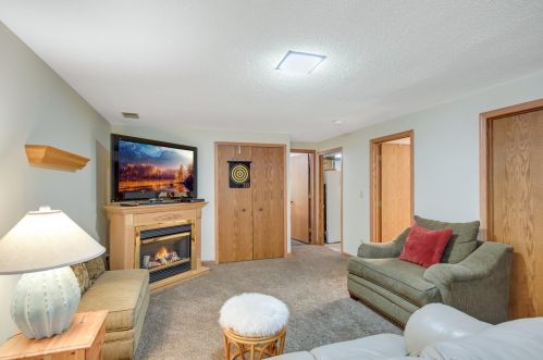 3573 Gresham Ave, Saint Paul MN 55128-4413 exterior