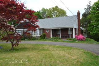 140 Farview Ave, Paramus NJ  07652-2514 exterior