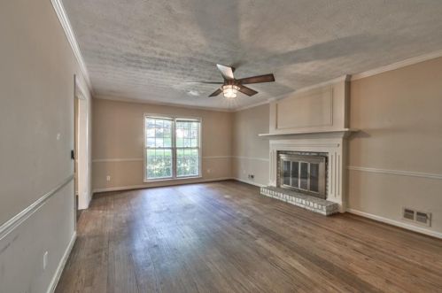 2772 Dunnington Cir, Atlanta GA 30341-5610 exterior