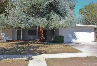 17811 Hatton St, Los Angeles CA  91335-2248 exterior