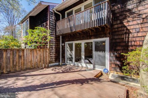 266 New Mark Esplanade, Rockville MD 20850-2735 exterior