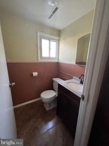 101 Ava Ave, Somerdale NJ 08083-1701 exterior