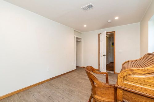 6922 Lovers Ln, Kalamazoo MI 49002-4427 exterior