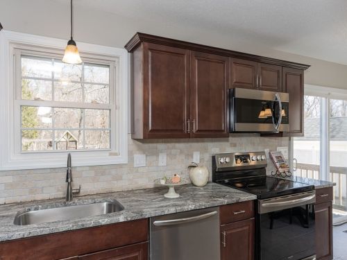 101 Stuart St, Springfield MA 01119-1013 exterior