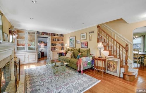 1148 Emerson Ave, Teaneck NJ  07666-2707 exterior