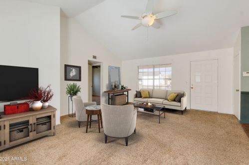 19408 8th St, Phoenix, AZ 85024-1743