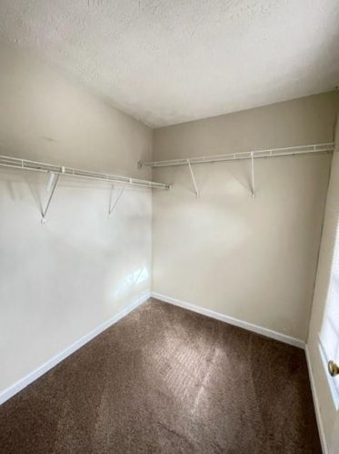 325 Enon Ct, Atlanta GA 30331-8412 exterior