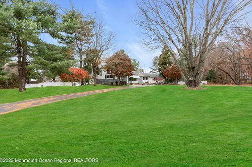 176 Bartley Rd, Jackson Twp NJ  08527-1240 exterior