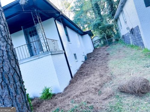 175 Holly Rd, Atlanta GA 30314-2001 exterior