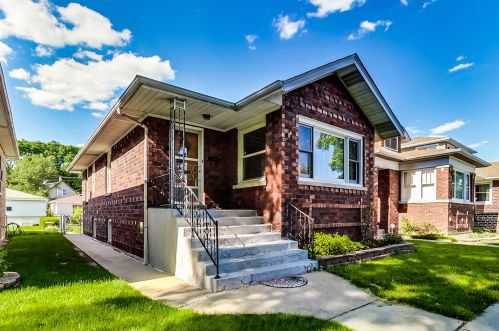 5848 Berenice Ave, Chicago, IL 60634-2628