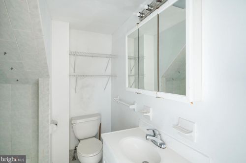 317 16 St, Philadelphia PA 19132-4418 exterior