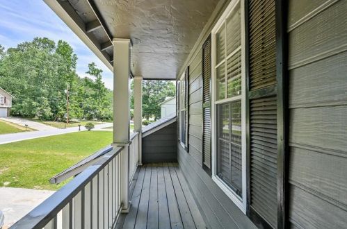 6765 Greenbower Ln, Atlanta GA  30349-4981 exterior