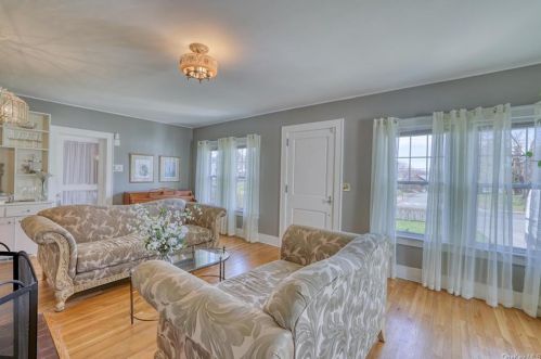 176 Highland Ave, Middletown NY exterior