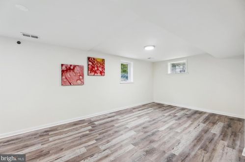 5117 Mount Vernon Memorial Hwy, Alexandria VA  22309-3319 exterior