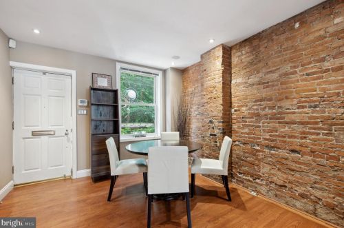 313 Kater St, Philadelphia PA  19147-1504 exterior