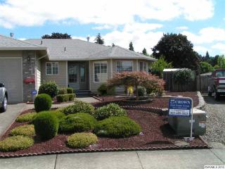 239 Ridgeview Ct, Salem, OR 97303-8013