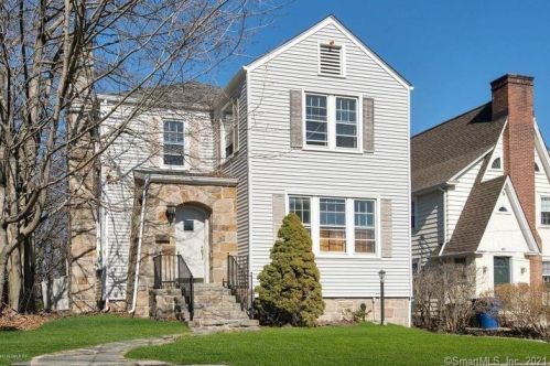 49 Sound View Dr, Greenwich, CT 06830-6428