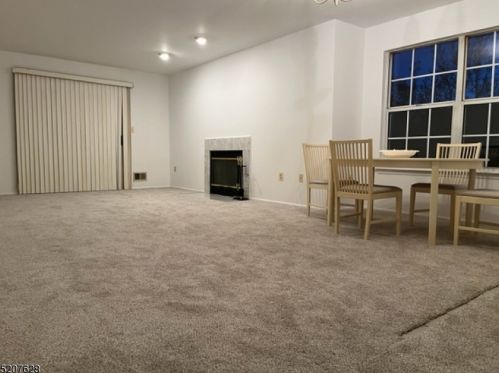 3201 Vroom Dr, Bridgewater NJ  08807-7015 exterior