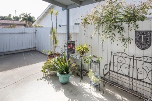 423 Cienaga Dr, Fullerton CA 92835-1103 exterior