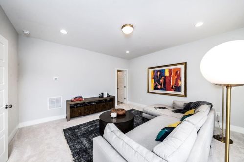 919 King St, Atlanta GA exterior