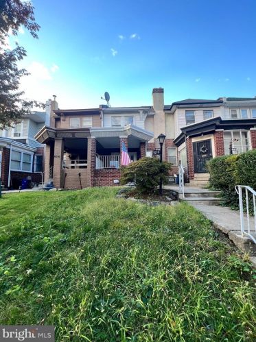 6718 18th St, Philadelphia, PA 19126-2602