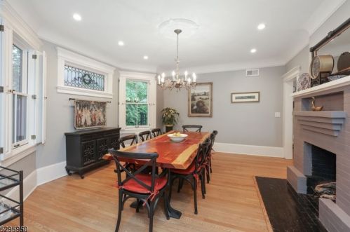 517 Clark St, Westfield NJ 07090-4012 exterior