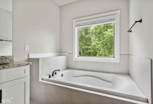 2418 Misty Hollow Pl, Atlanta GA exterior