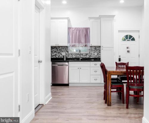 1725 Marshall St, Philadelphia PA 19120-0037 exterior