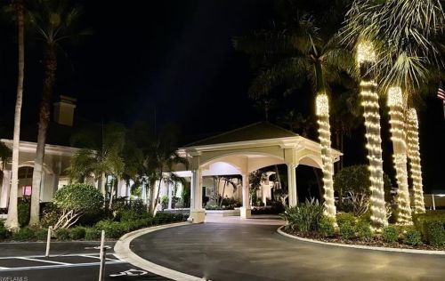 2810 Cypress Trace Cir, Naples FL 34119-8406 exterior