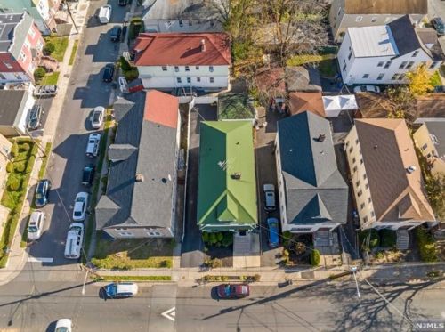 168 Carolina Ave, Irvington NJ 07111-2662 exterior