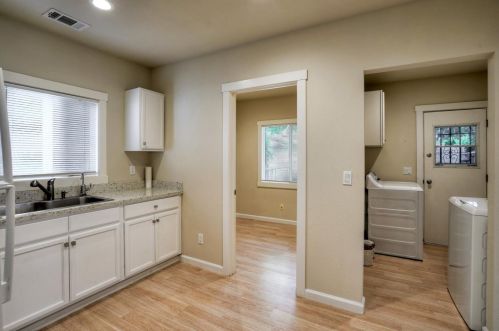 180 Empire St, San Jose CA 95112-3311 exterior